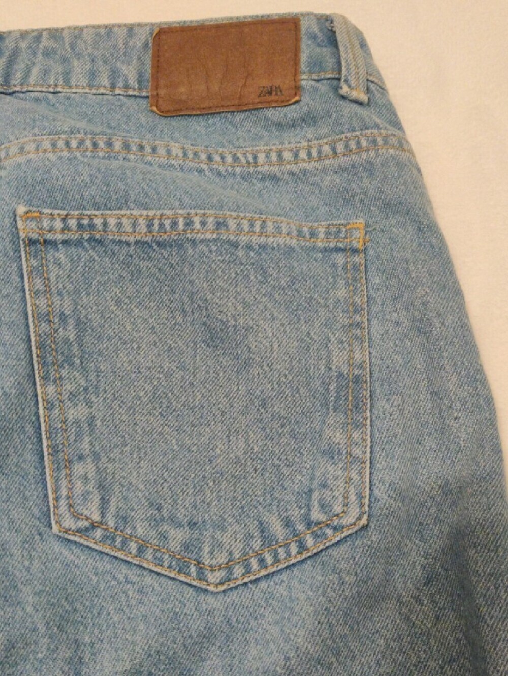 Zara Light Blue Wide-Leg Jeans with Front Seams - Picture 11 of 16